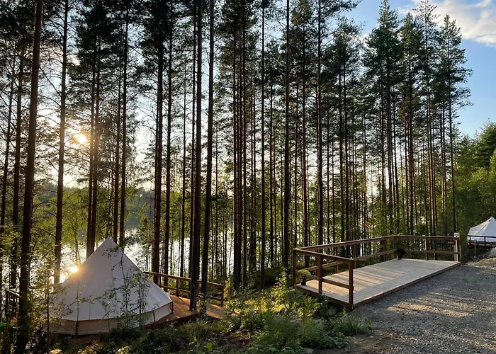 Alaska Glamping Linnansaari