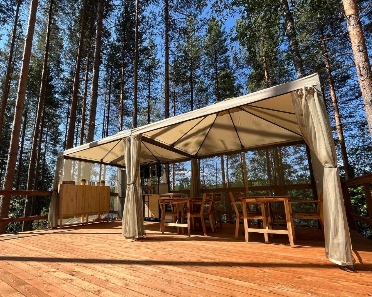 Alaska Glamping Linnansaari Savonlinna