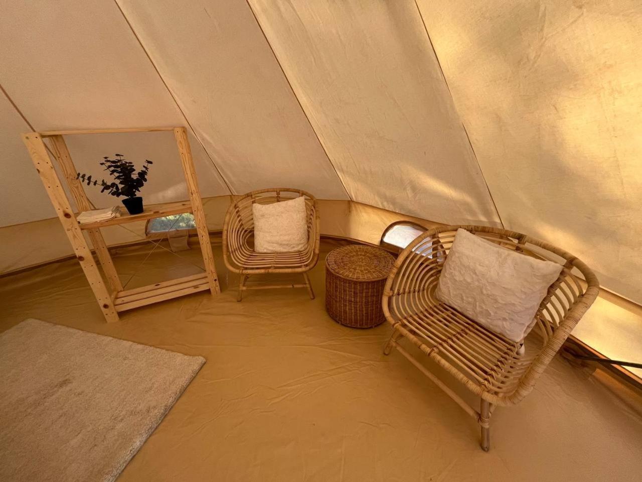 Alaska Glamping Linnansaari Роскошный шатер Савонлинна